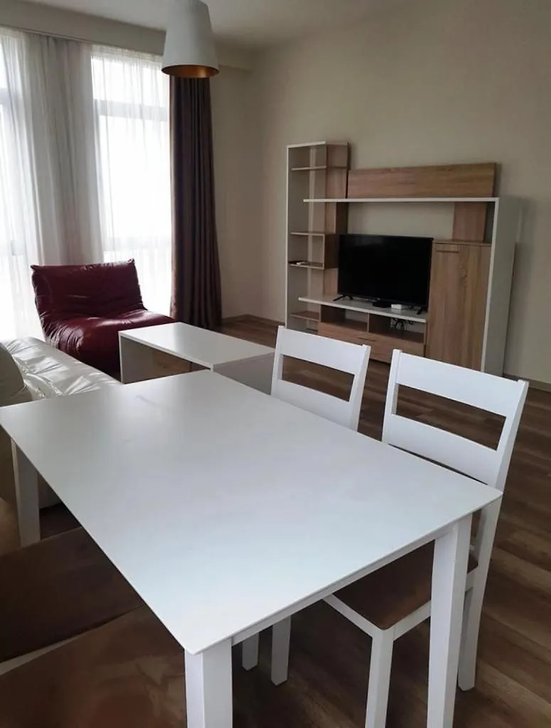 Apartment In Green Budapestt Тбилиси