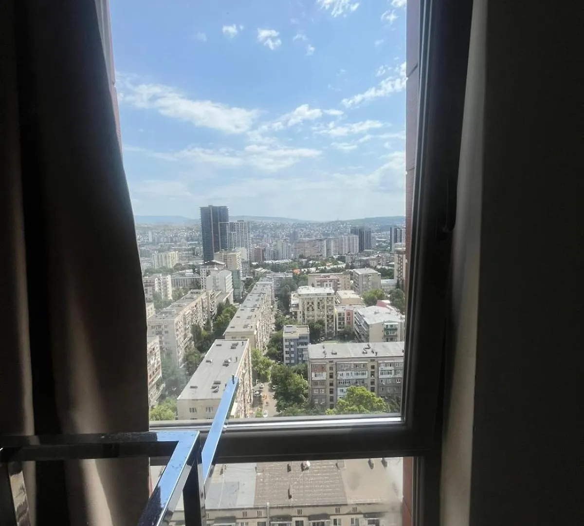 Apartment In Green Budapestt Тбилиси Грузия