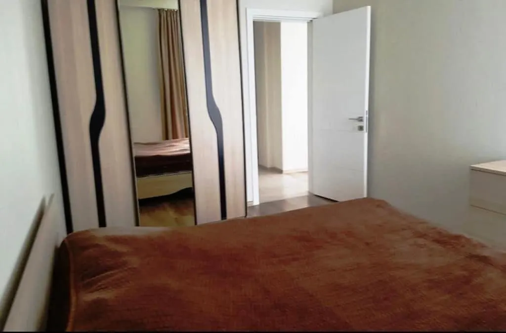 Apartment In Green Budapestt Tbilisi Gruzja