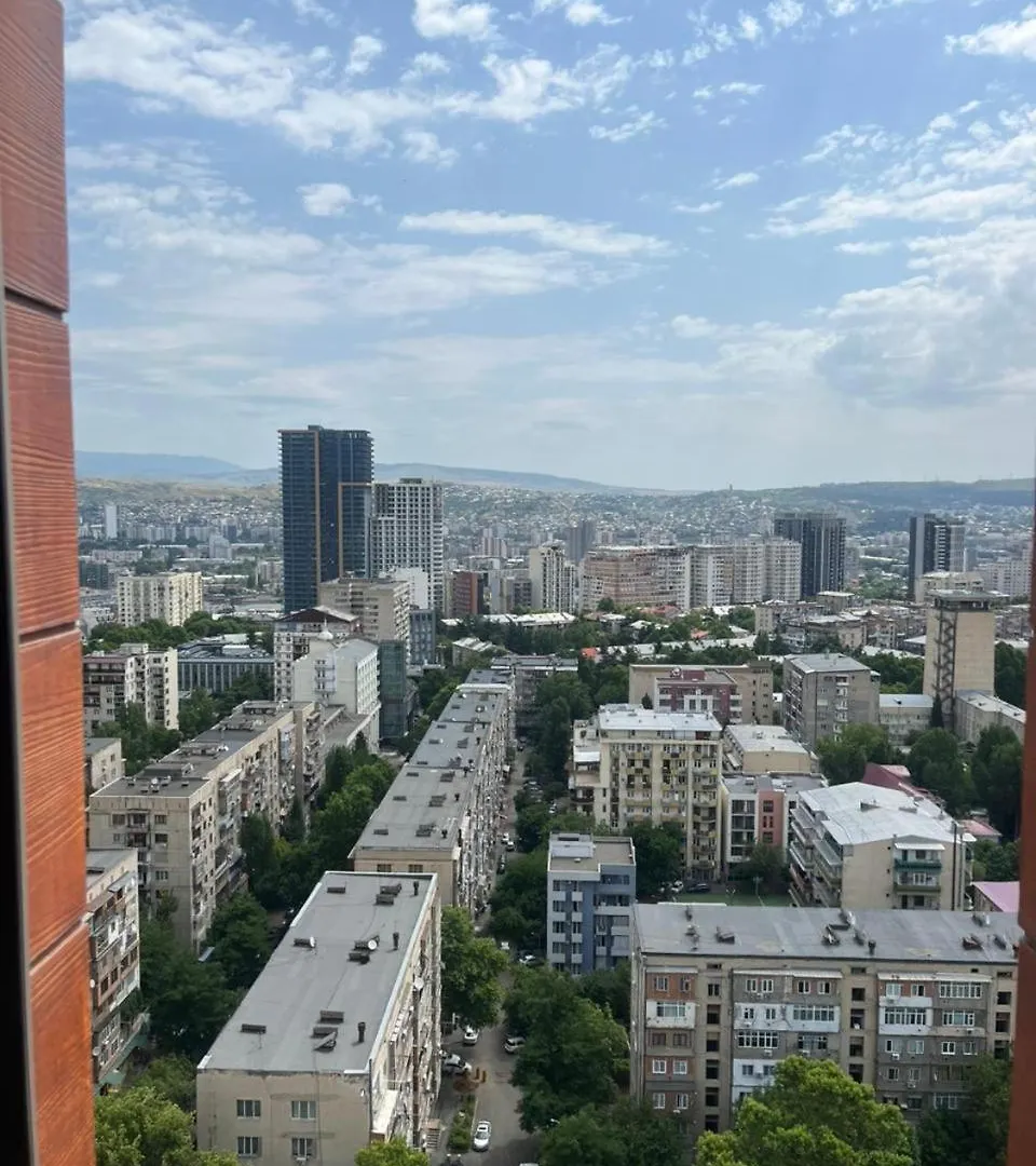 Apartment In Green Budapestt Tbilisi Gruzja